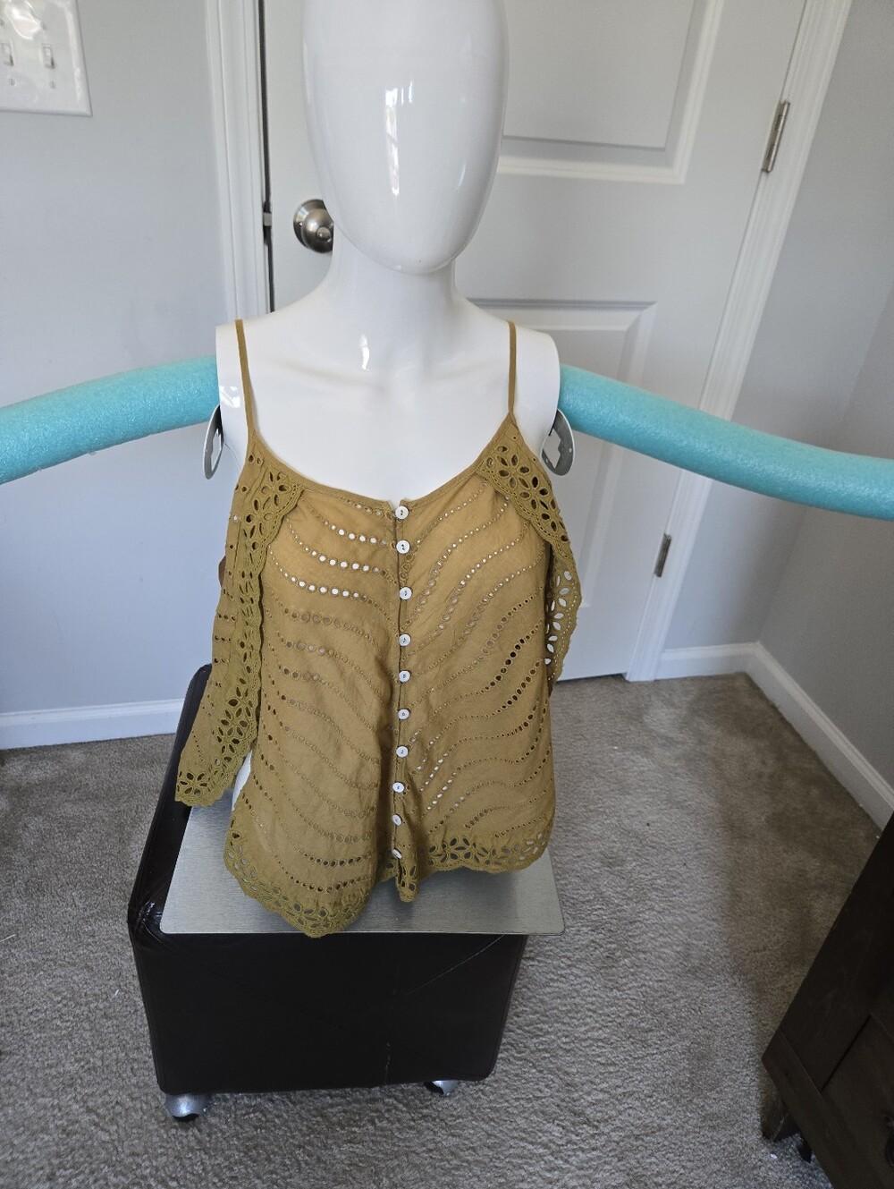 Listicle Mustard Eyelet Embroidered Sleeveless top large NWT